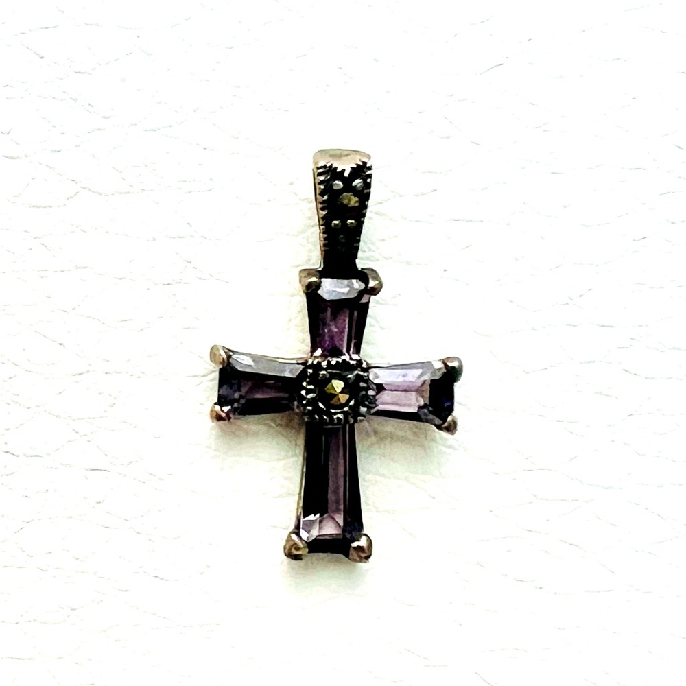 Vintage-style Amethyst Cubic Zirconia and Sterling Marcasite Cross pendant